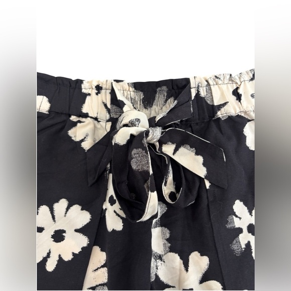 Madewell Drapey Pull-On Shorts in Ikat Floral High Rise Casual Beachy Summer XS - Picture 5 of 11